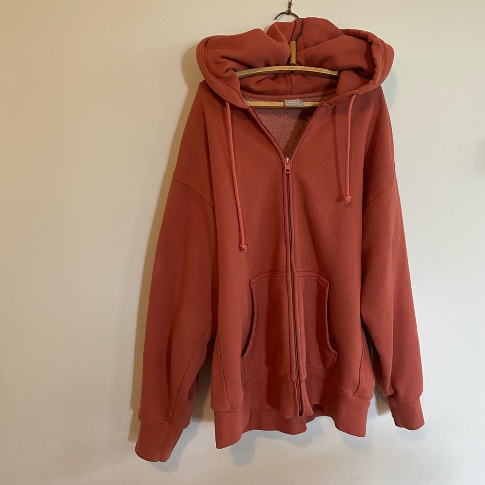Aritzia TNA cozy fleece boyfriend hoodie size small